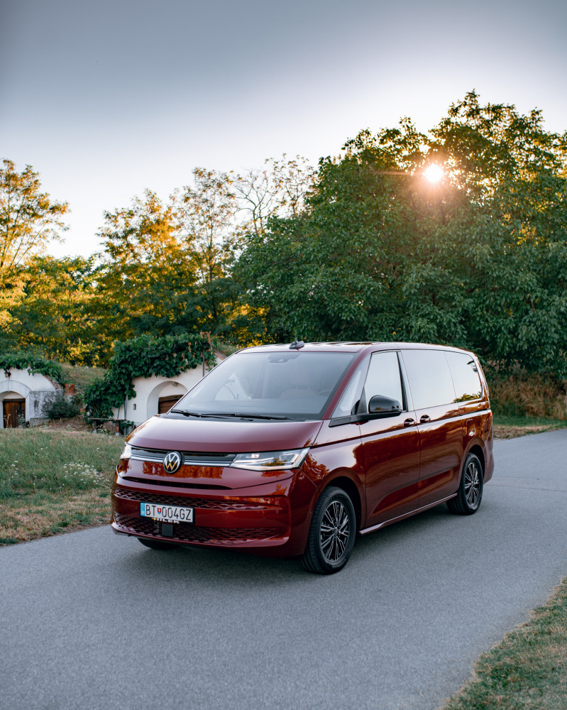 Volkswagen Multivan Life 2,0 TSI Long